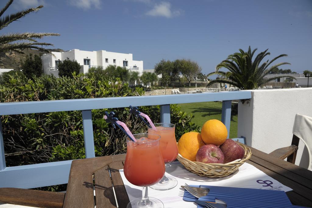 Skiros Palace Hotel Buitenkant foto